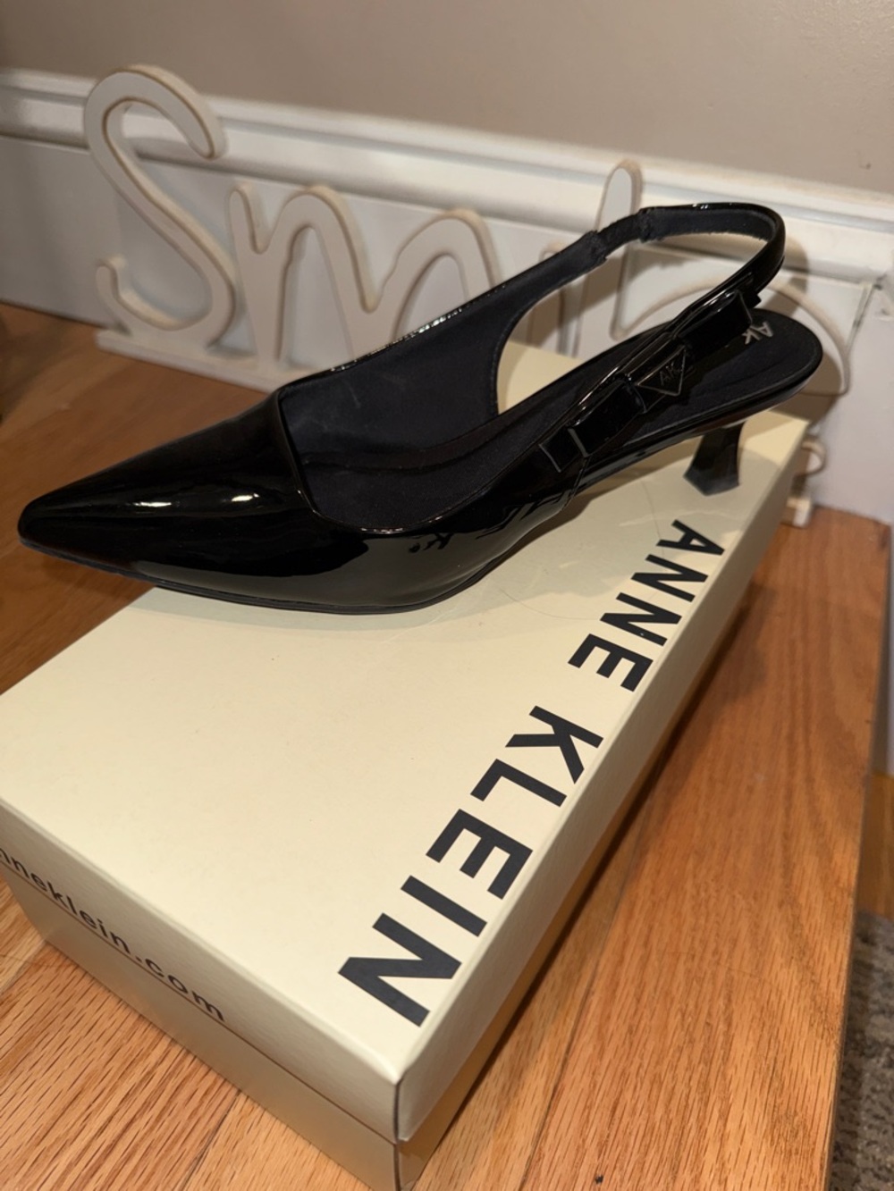 Anne Klein Black Patent Pointed Slingback Flats